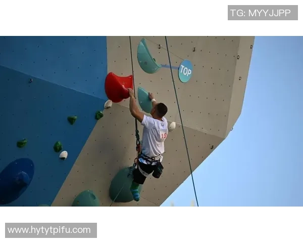 北京攀岩队在极限运动联赛中的灵活性表现与战术分析