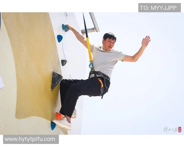 深圳攀岩队在滑板精英赛中的拼搏历程与荣耀瞬间分享 深圳攀岩队在滑板精英赛中的拼搏历程与荣耀瞬间分享